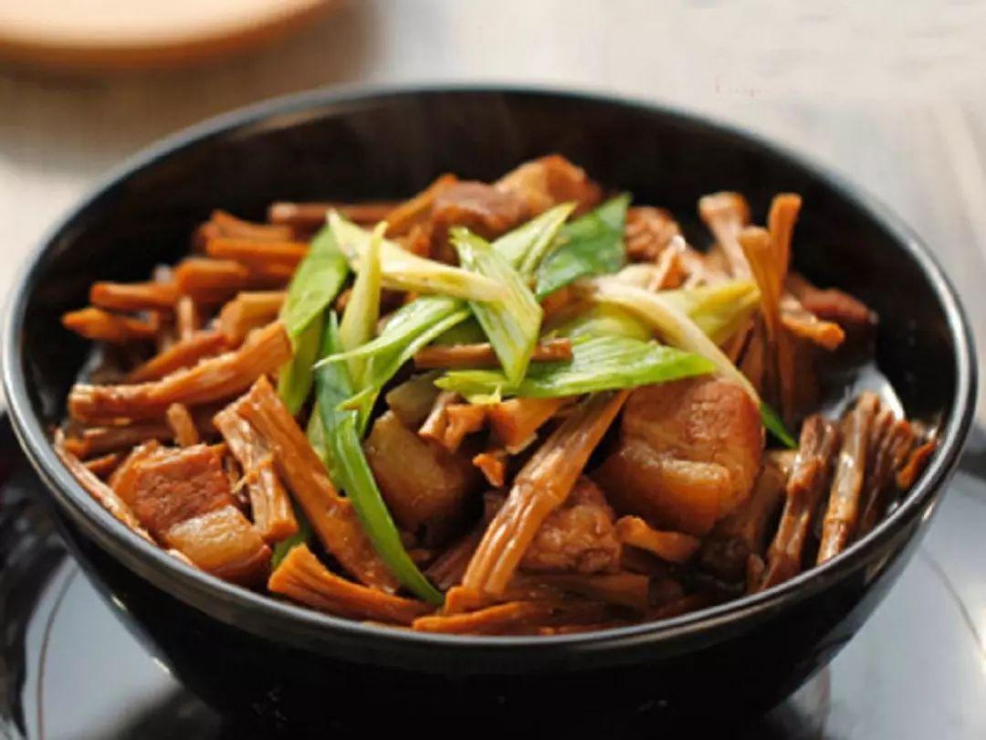笋干炖肉