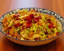 小炒酥肉怎么做