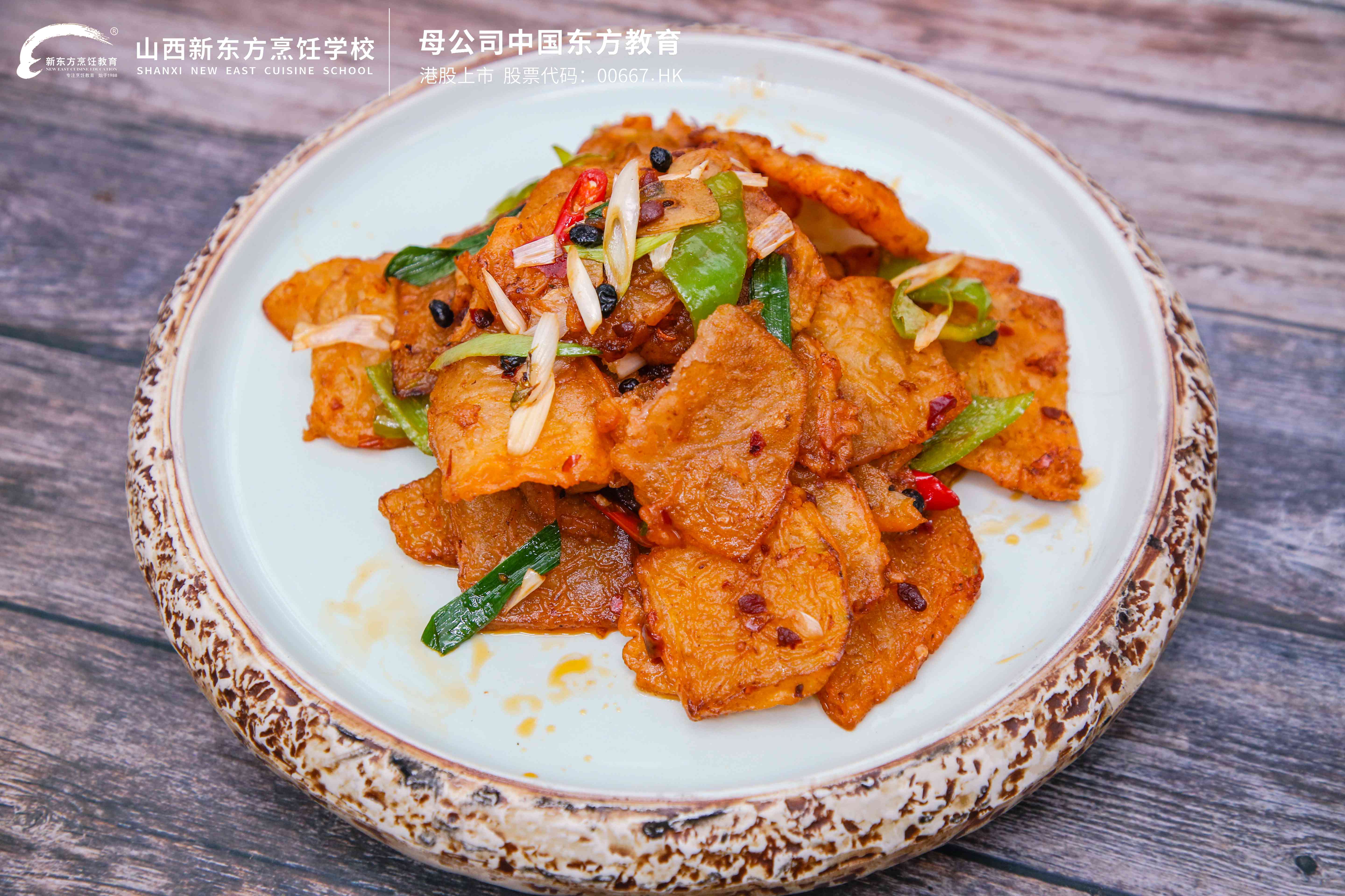 青椒土豆丝,青椒土豆丝的家常做法 - 美食杰菜谱做法大全