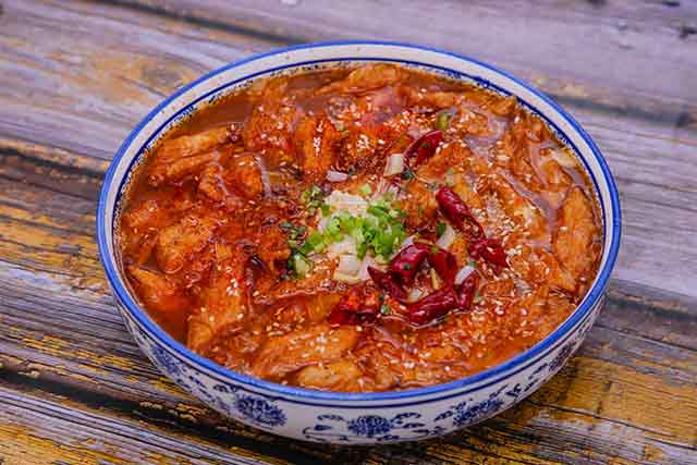 ɽ����������